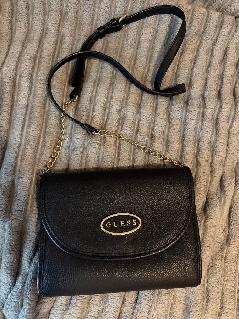 GUESS Black Pebbled Crossbody with Gold Chain Accent